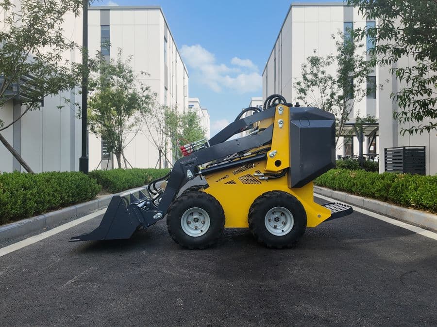 skid steer loader safety, heavy machinery operation
